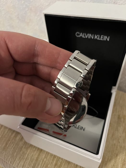 Кварцові чоловічі часи Calvin Klein