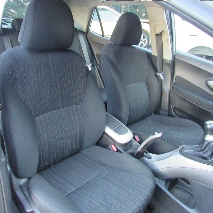 Toyota Auris 1.4D-4D de 2007 - Peças Usadas