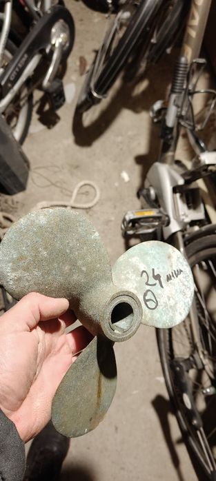 Śruba napędowa do jachtu