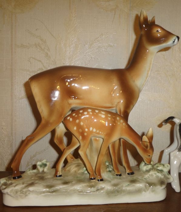 Статуэтки, вазы