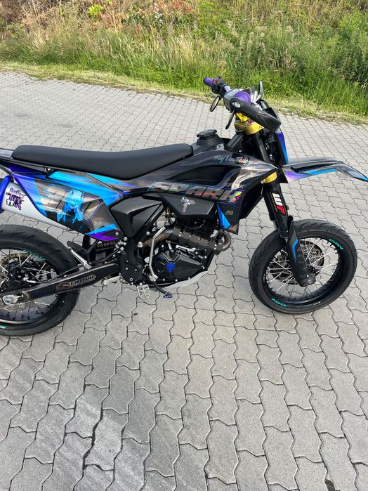 Мотоцикл Spark sp300 p-1 motard