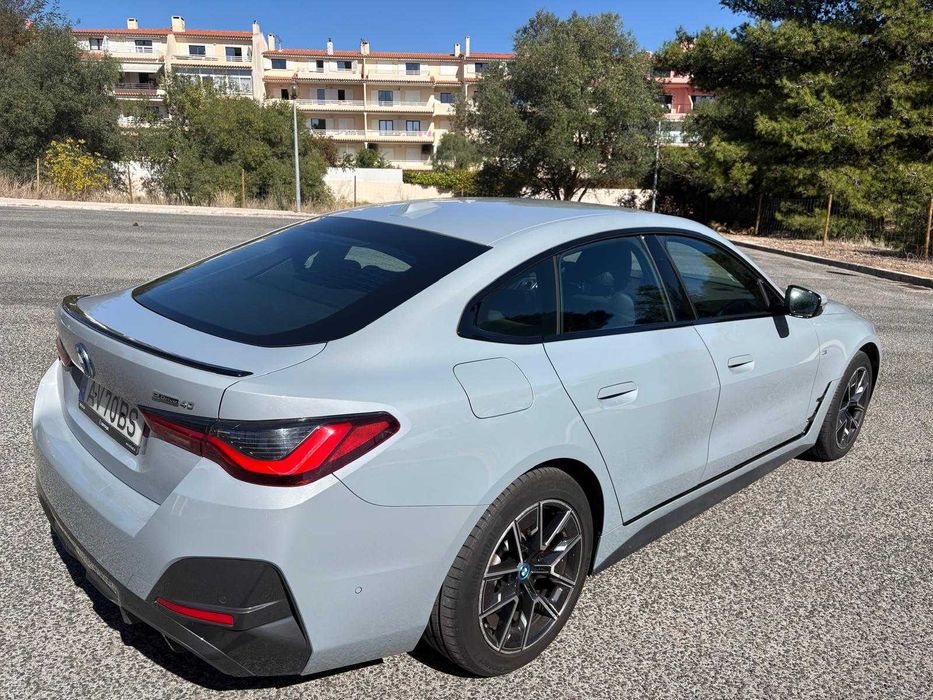 BMW i4 eDrive40 Pack Desportivo M | 12/2022 | 76.000 km | Garantia BMW