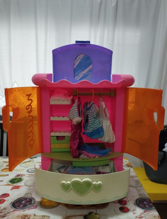 Roupeiro marca  Nenuco