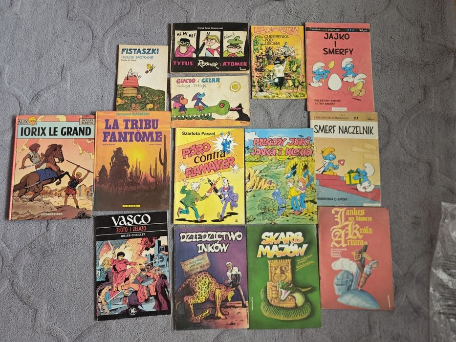 Zestaw komiksów polskie i francuskie Tytus Smerfy i inne PRL