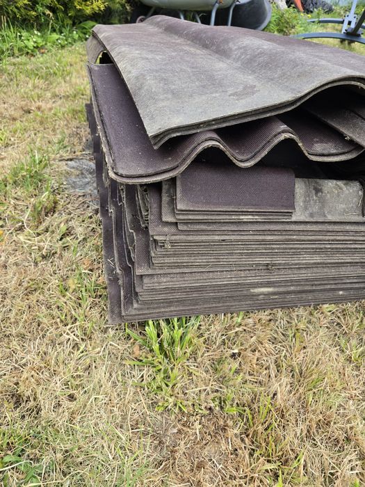 Plyta bitumiczna  50x107 dachówka 14m²