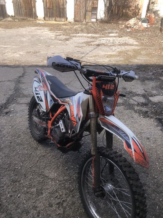 Продам Kaya 412.