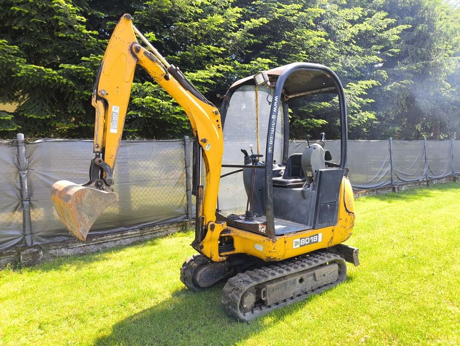 Minikoparka JCB8018