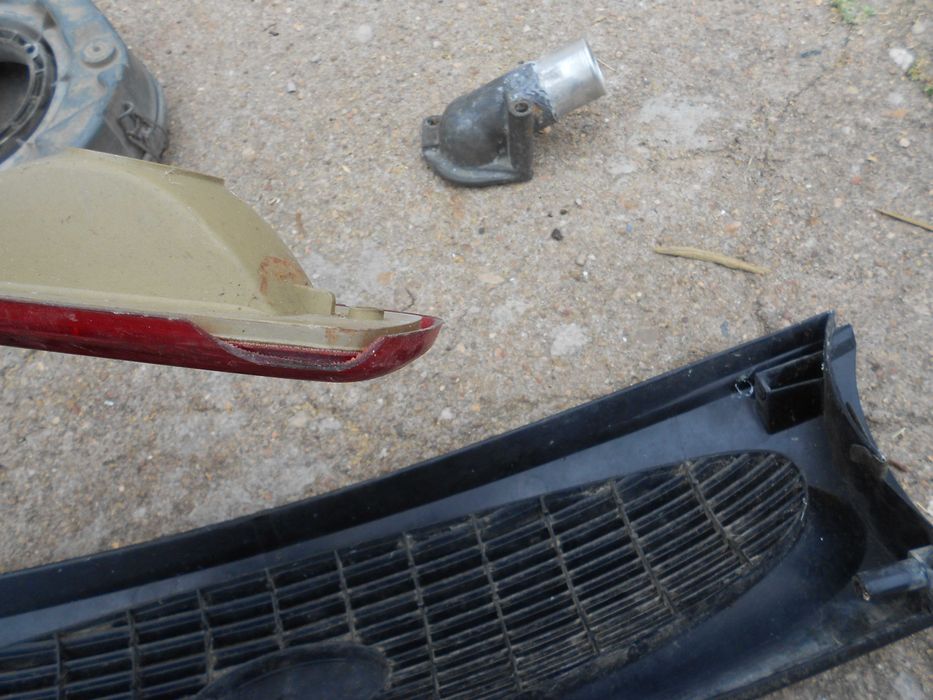 Peças Ford Fiesta IV Escort IV Transit MK1 / 2 desocupar