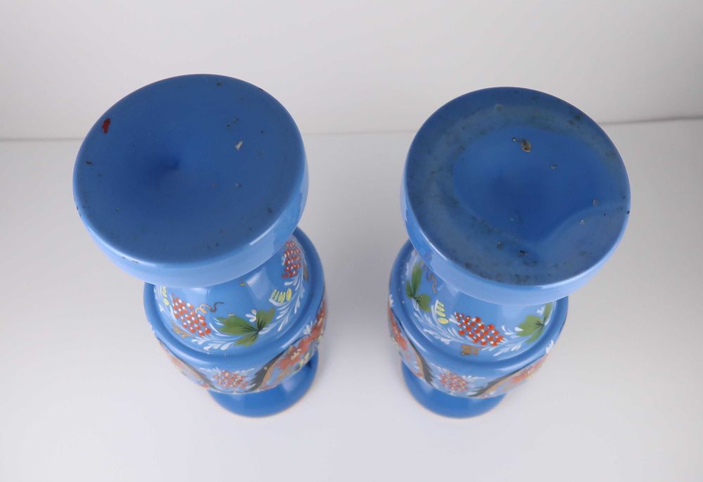 Par de Jarras em vidro antigo - 24 cm