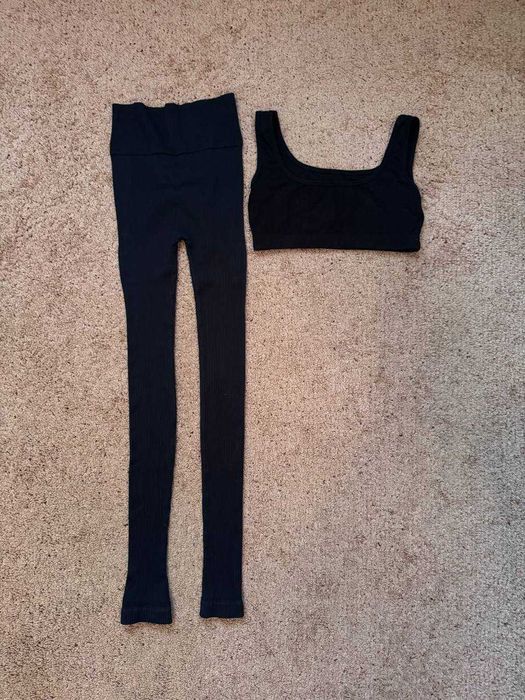 Продам лосины и топик