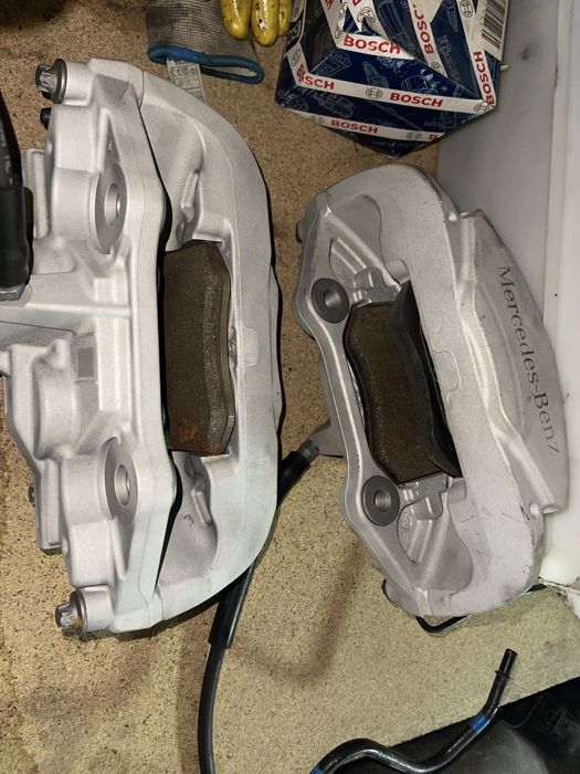 Супорта перед Mercedes W205 / W213 4 ПОРШНЕВІ Стан ідеал Б.у оригінал