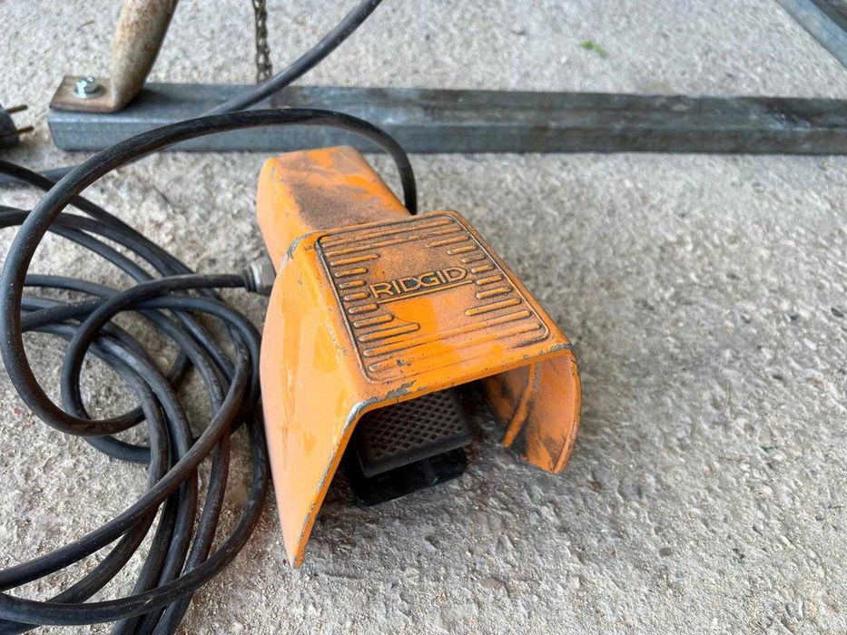 Máquina de Roscar 300 Compact Ridgid com Acessórios até 4"polegadas