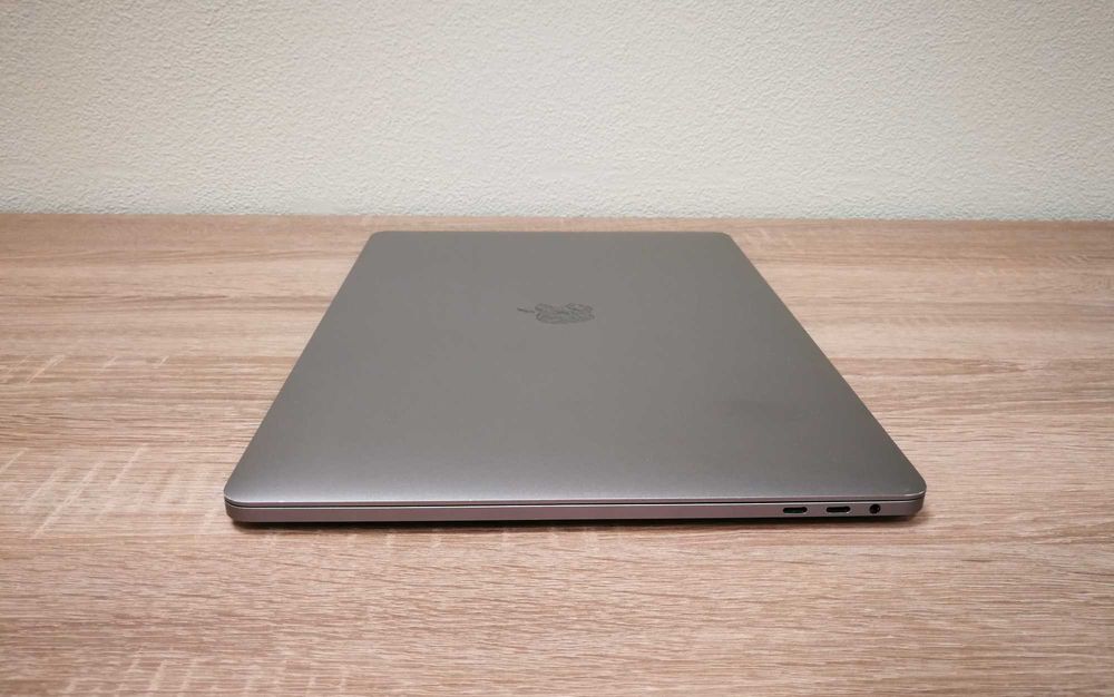 MacBook Pro 15 A1707 | i7/16Gb/256Gb | 2017 | Space Gray