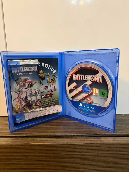 Jogo PS4 "Battleborn"