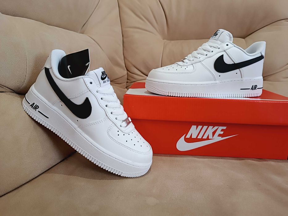 Жіночі кросівки nike air force 1 (2 кольори)