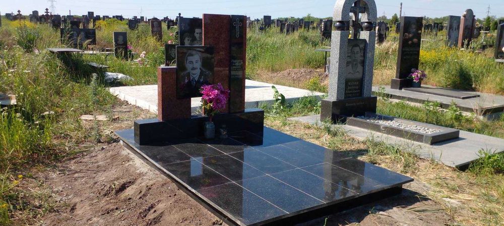 Пам'ятники від виробника Акція -50% до 22 травня!