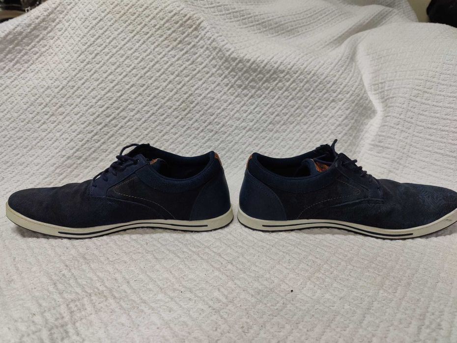 Sapatos Denim Gods tam. 43 em muito bom estado.