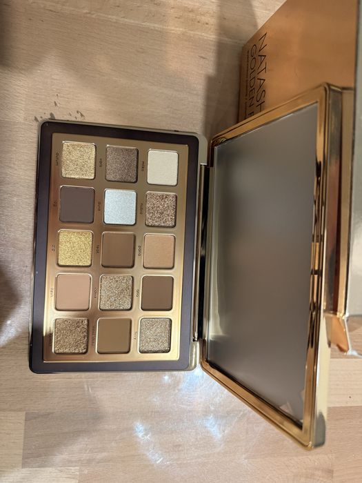 Golden palette Natasha Denona