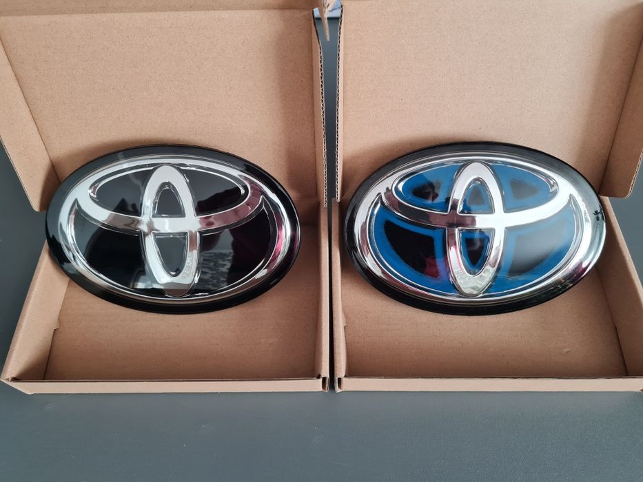 Эмблема значок Toyota Highlander C-HR Mirai  под радар  90975 02160