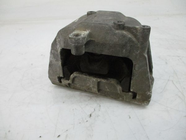 Apoio do motor AUDI A3 (8P1)