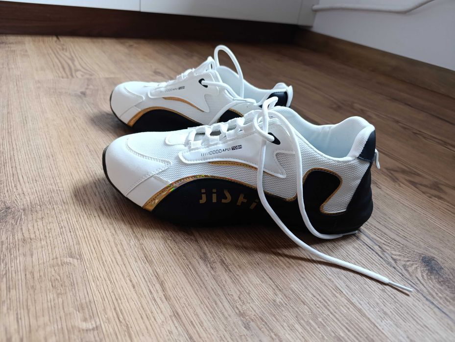 Buty męskie r 44