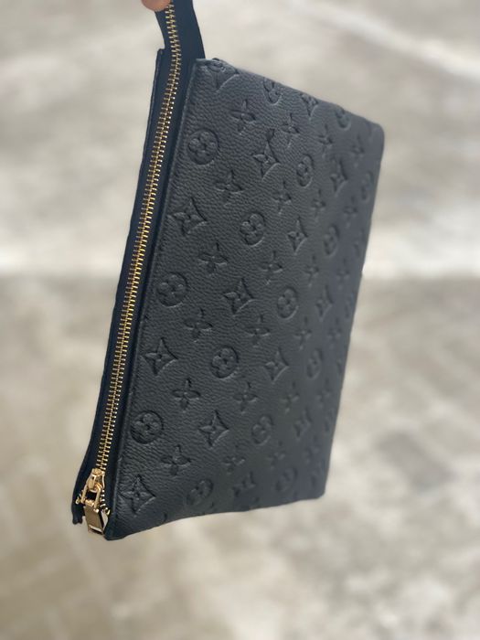 Мужской клатч Louis Vuitton Pochette Voyage MM Monogram Empreinte