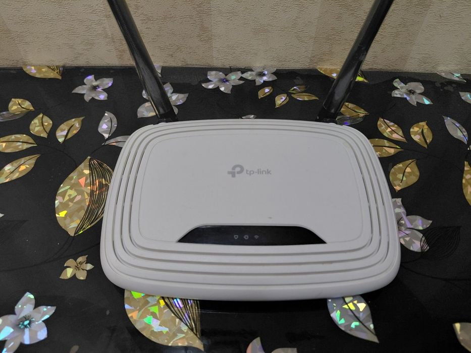 Wi-Fi роутер N300