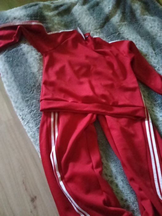 Dres sportowy damski