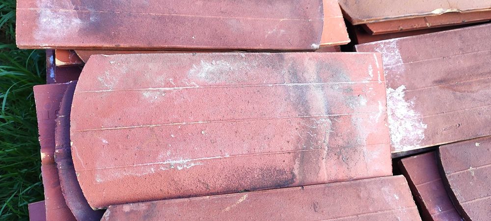 Dachówka karpiówka - oczyszczona z demontażu