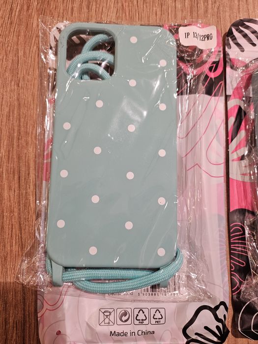 Etui do telefonu