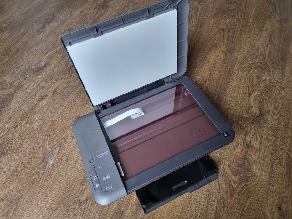 Drukarka atramentowa urządzenie skaner HP Deskjet 1050A
