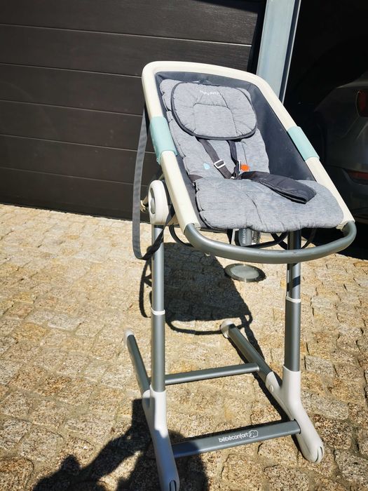 Espreguiçadeira com suporte para bebé