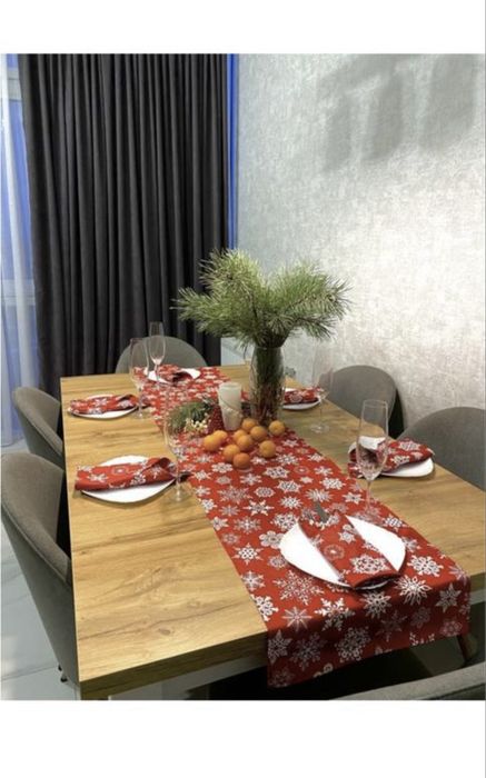 Новорічна доріжка на стіл, святкова скатертина, прикраси на стіл
