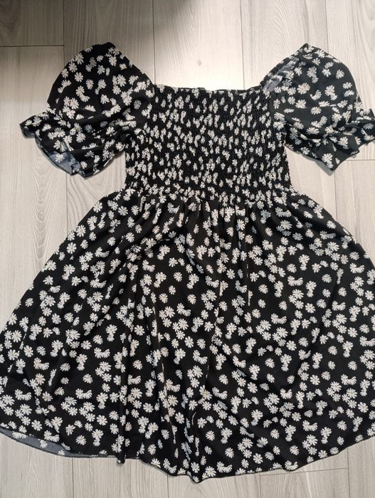 Сукня жіноча гарна