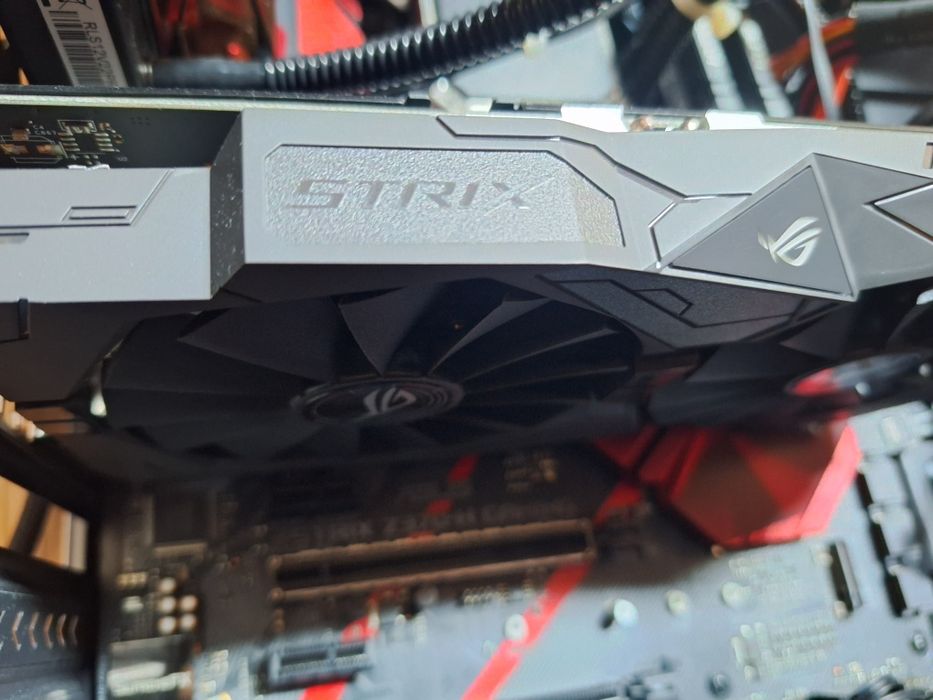 Placa Gráfica- Asus STRIX  GTX 1050 TI
