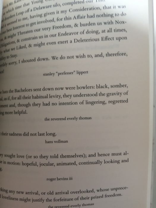 Livro Lincoln in the Bardo - George Saunders