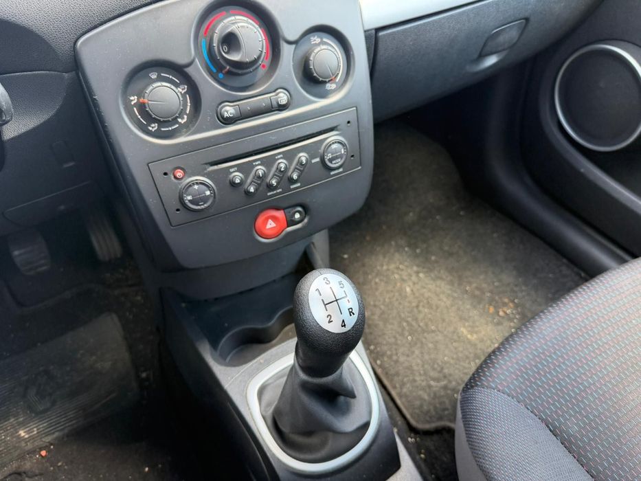 Renault Clio 1.2 16V Dynamique