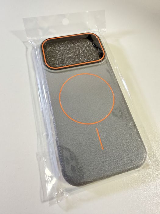 Чехол iPhone 17 pro