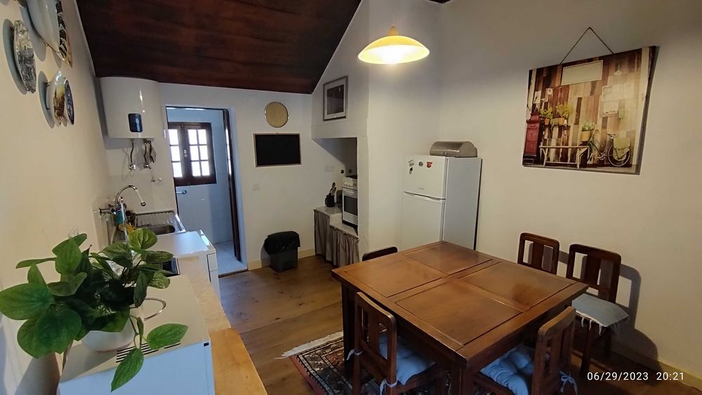 T1 para arrendar no Banzão (Colares, Sintra)