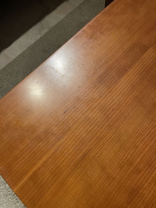 Mesa de centro/apoio ao sofá