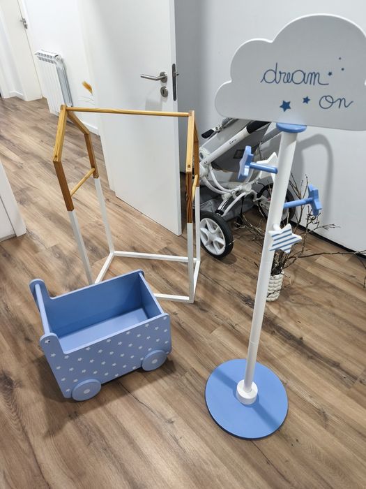 Carrinho arrumação brinquedos infantil