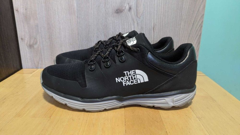 North Face - кроссовки треккинговые тактические