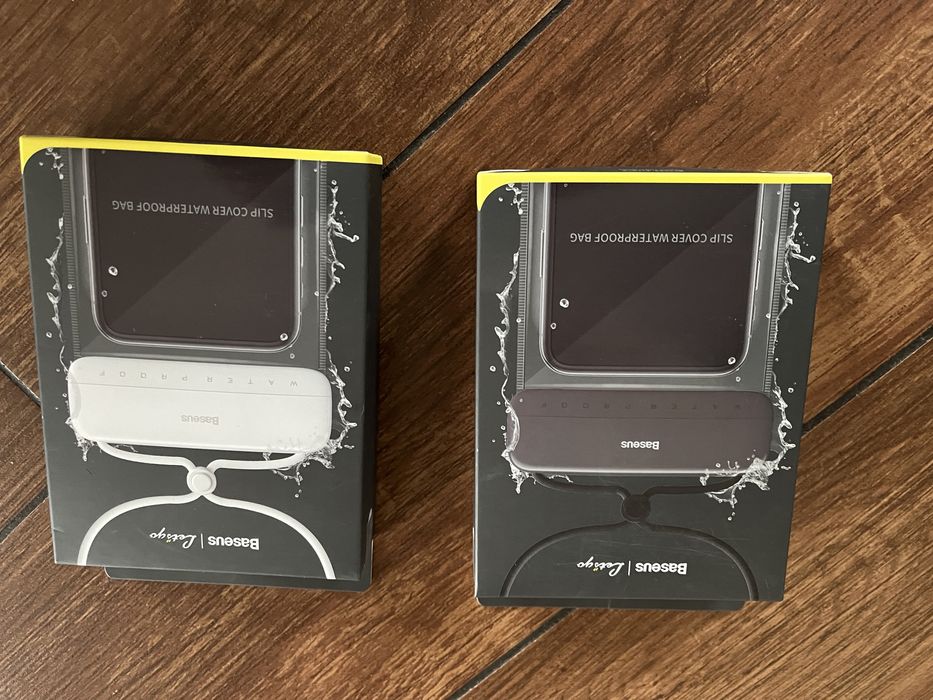 Nowe etui na telefon do wody basenu