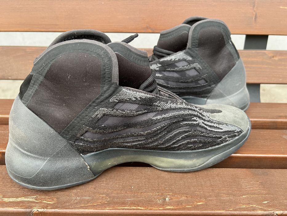 GX71 Adidas Yeezy QNTM Onyx GX1317 r.44 2/3 Laski • OLX.pl