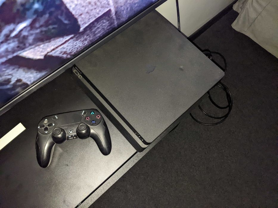 Play station 4 slim PS3 i PS2 gratis