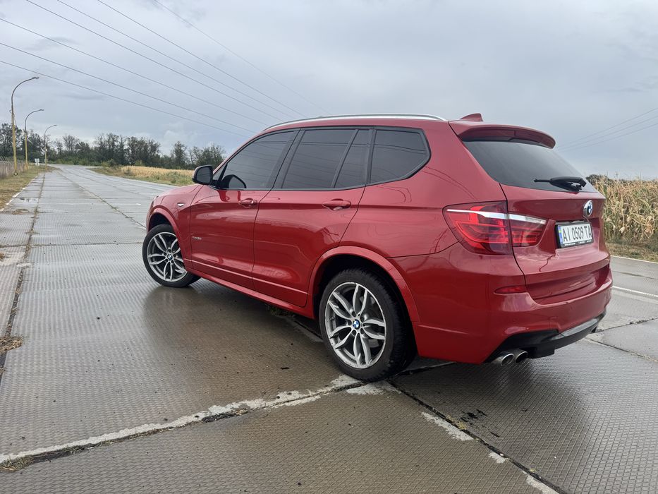Автомобіль BMWX3