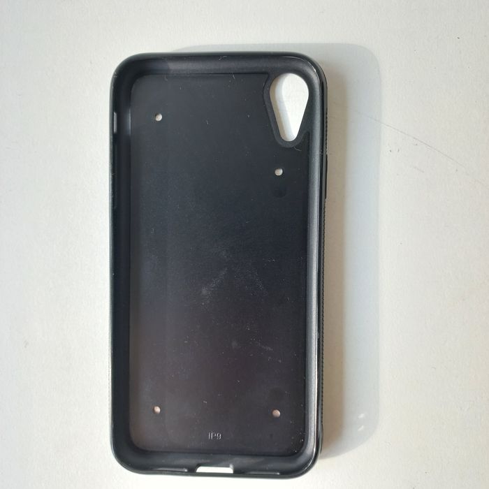 Чохол на iPhone XR