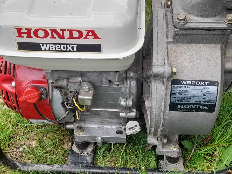 Motopompa do wody spalinowa HONDA WB20XT + 2 węże strażackie 30m i 8m