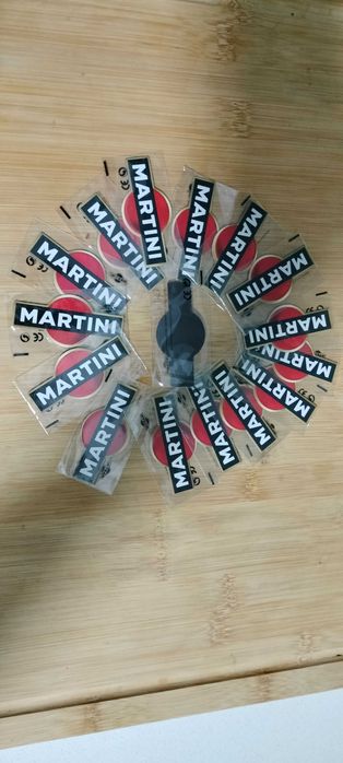 Imans da marca martini