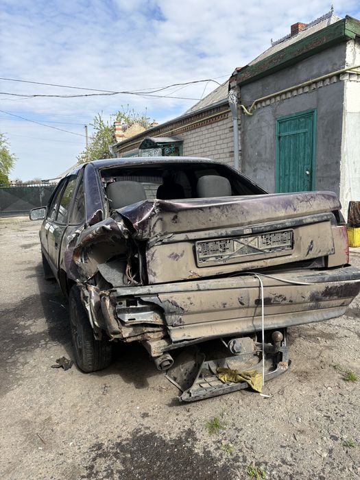 Продам Opel Vectra A 2.0 после ДТП